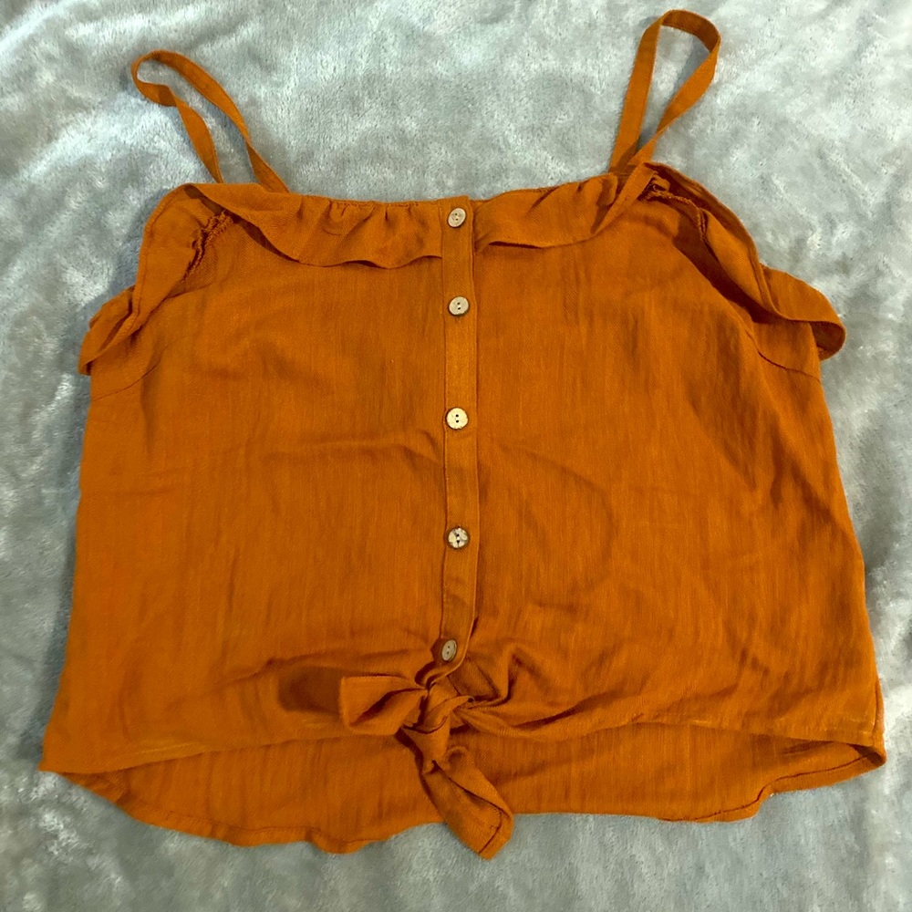 Super cute crop tank!